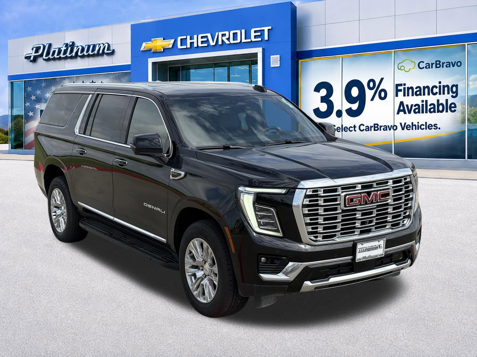 Used 2025 GMC Yukon XL Denali RWD image 13