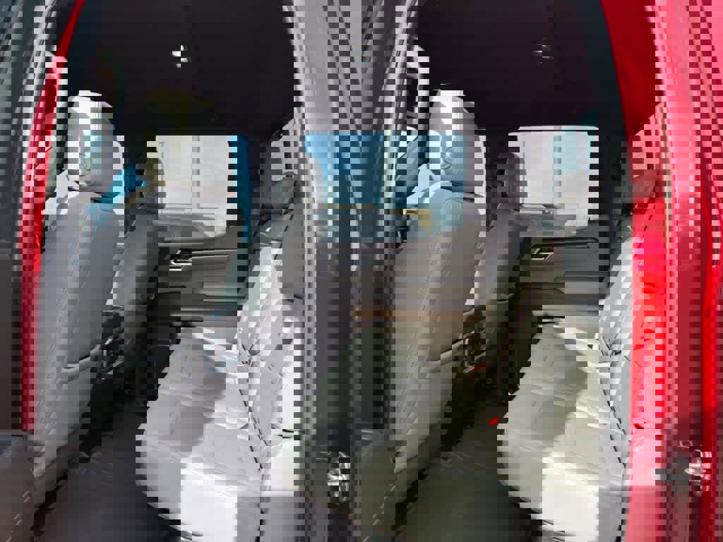 Used 2022 GMC Sierra 1500 SLT image 7