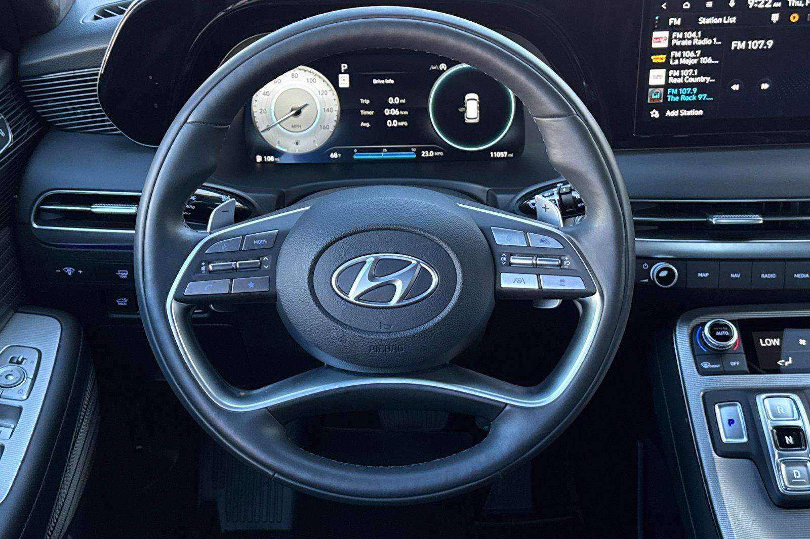 Used 2025 Hyundai Palisade Calligraphy image 16