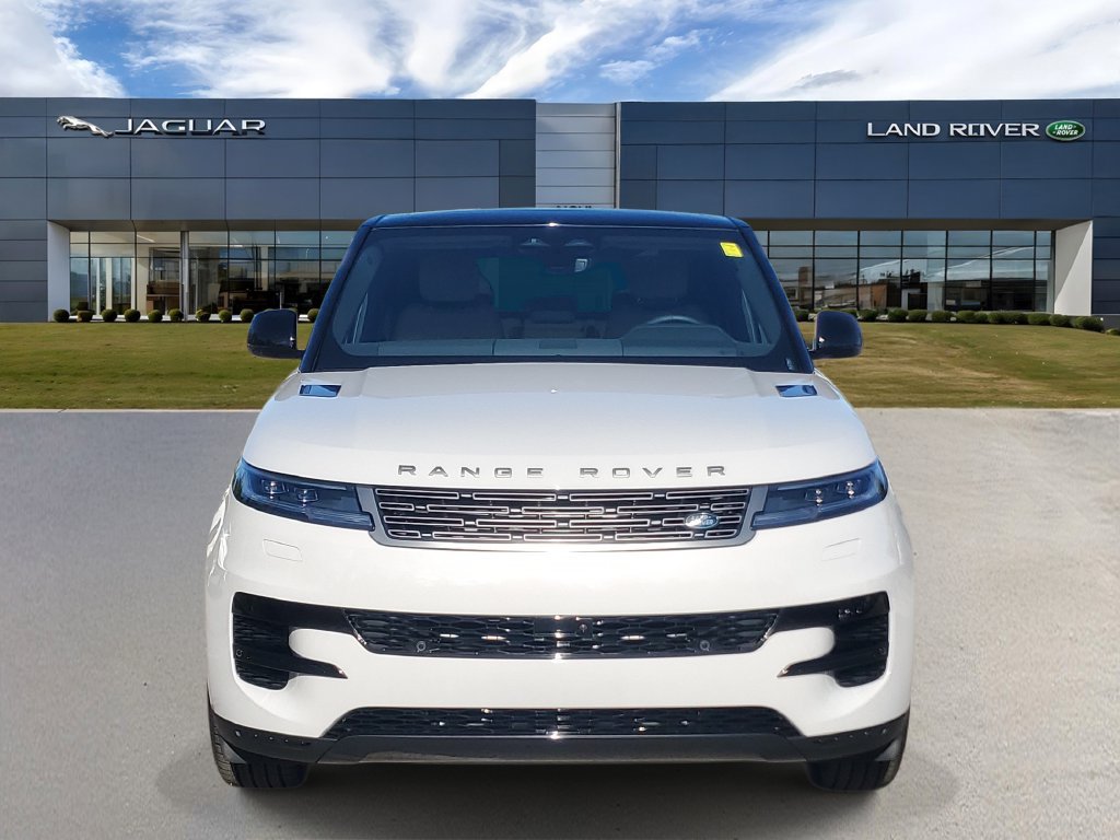 New 2027 Land Rover Range Rover Sport SE AWD/4WD image 2