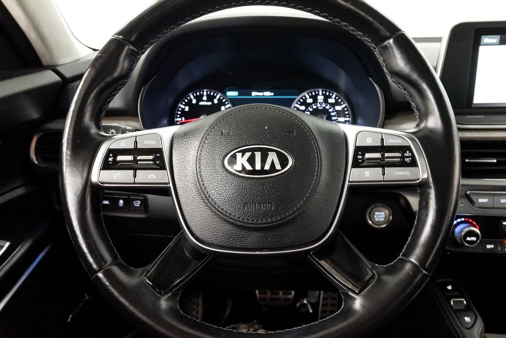 Certified 2021 Kia Telluride SX w/ SX Prestige Package AWD/4WD image 16