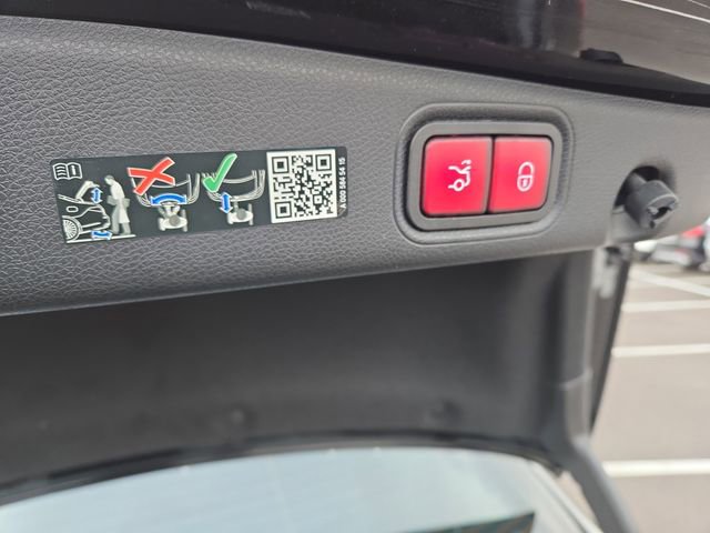 Certified 2023 Mercedes-Benz E 350 4MATIC Sedan image 31