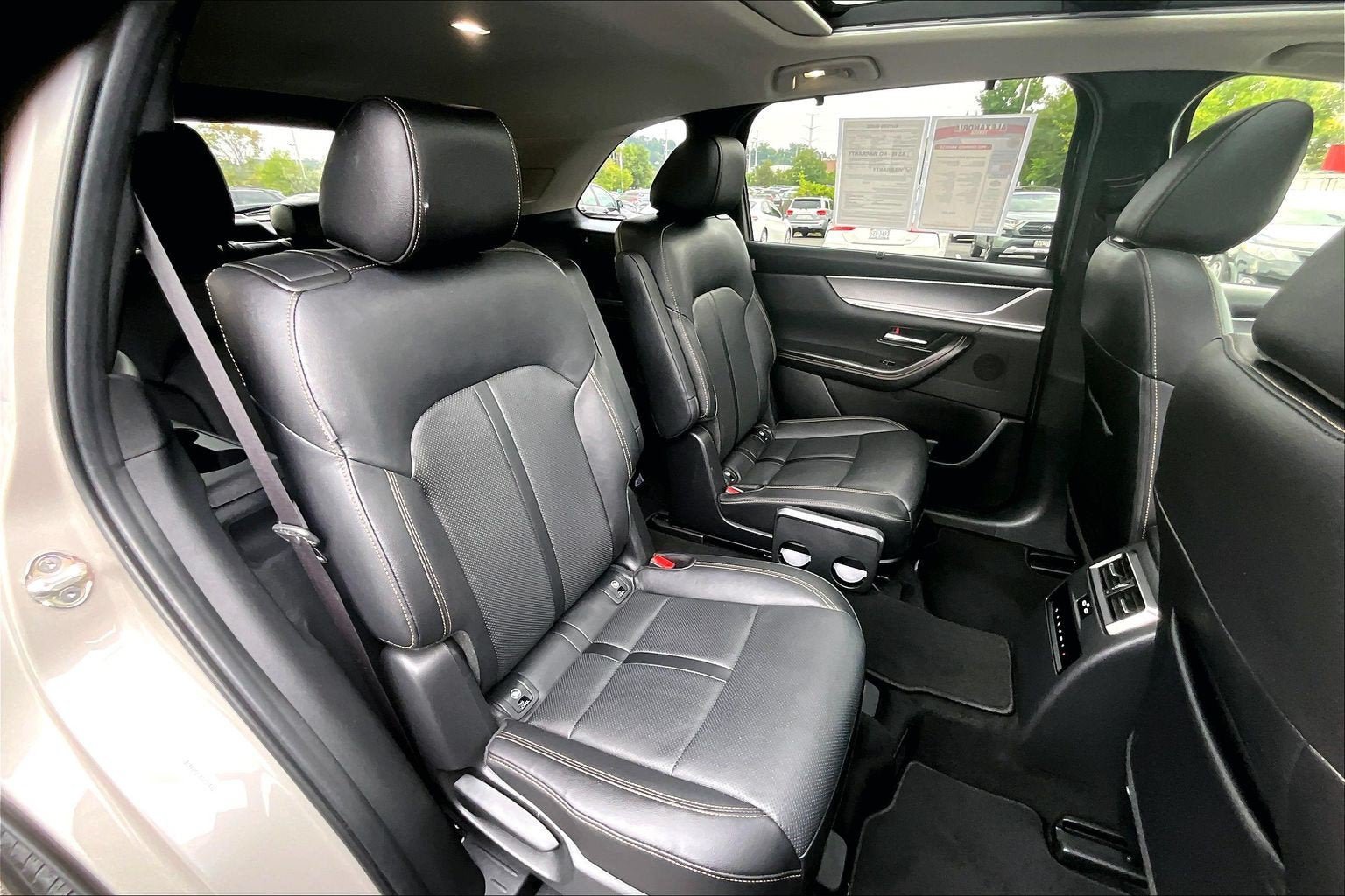 Used 2024 MAZDA CX-90 3.3 Turbo w/ Premium Package AWD/4WD image 25