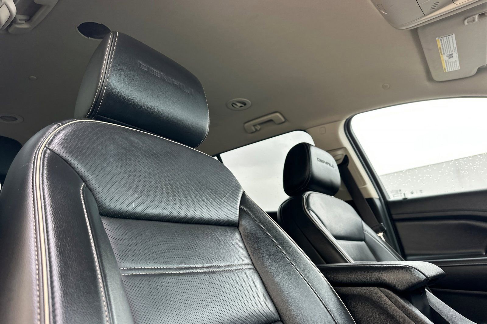 Certified 2023 GMC Acadia Denali image 22