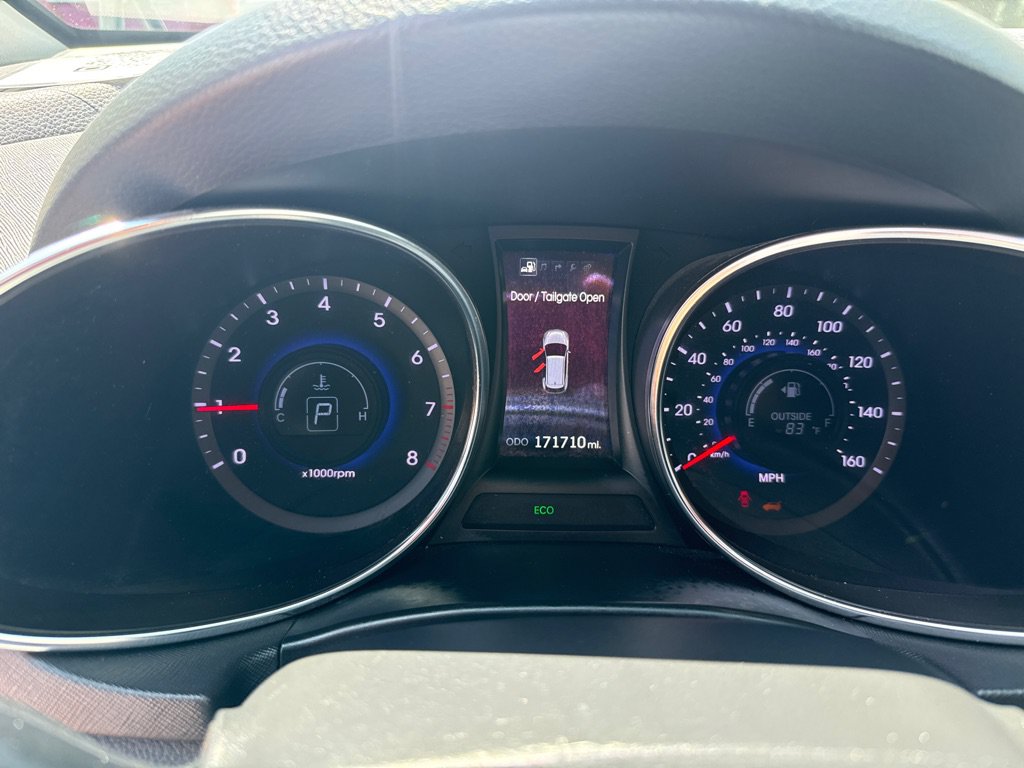 Used 2013 Hyundai Santa Fe Limited w/ Technology Pkg FWD image 16