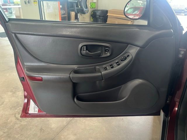 Used 2001 Oldsmobile Intrigue GX w/ Driver Control Pkg image 7