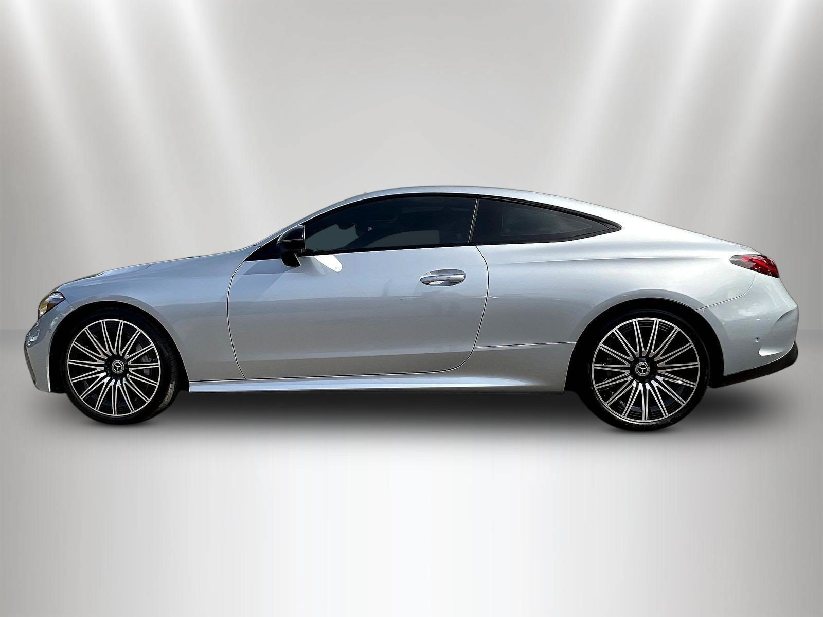 Used 2026 Mercedes-Benz CLE 450 4MATIC Coupe image 8