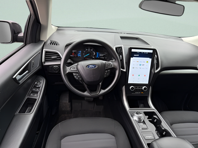 Certified 2022 Ford Edge SE w/ Black Appearance Package AWD/4WD image 7