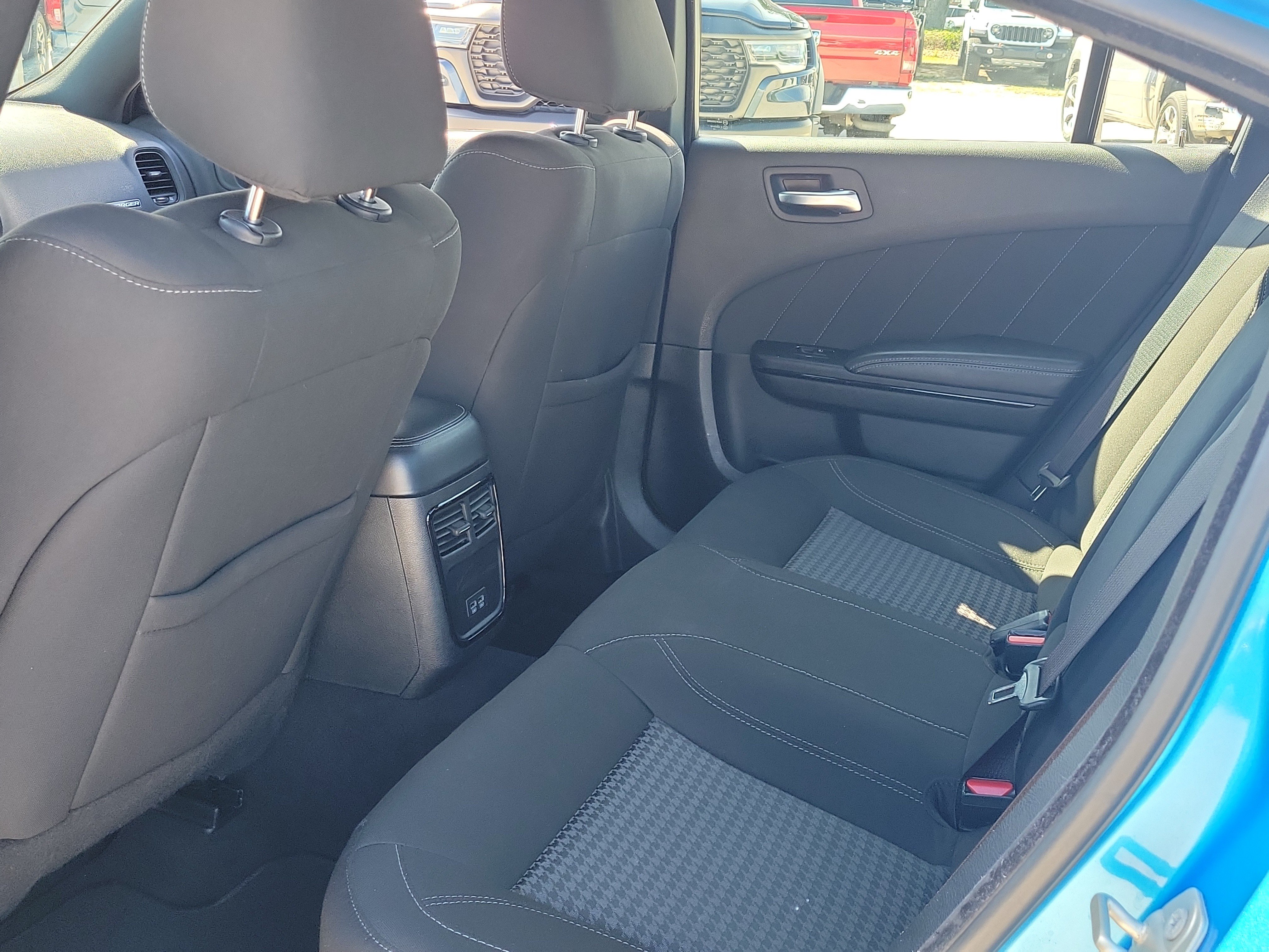 Used 2023 Dodge Charger SXT w/ Blacktop Package RWD image 13