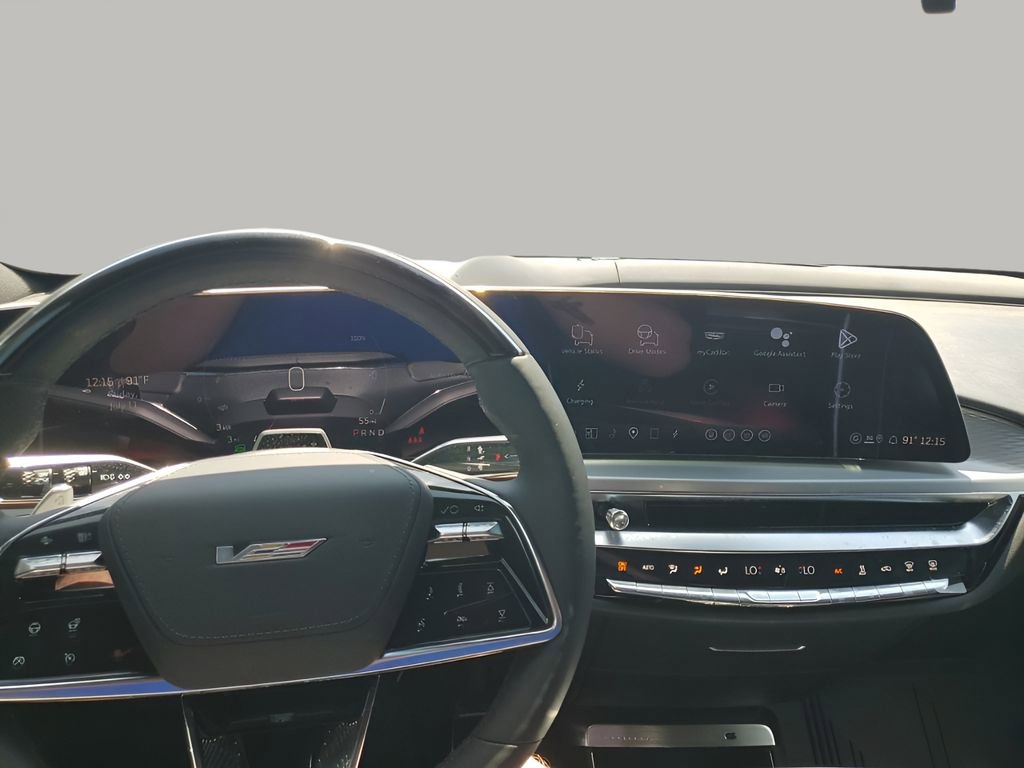 New 2026 Cadillac Lyriq V image 38