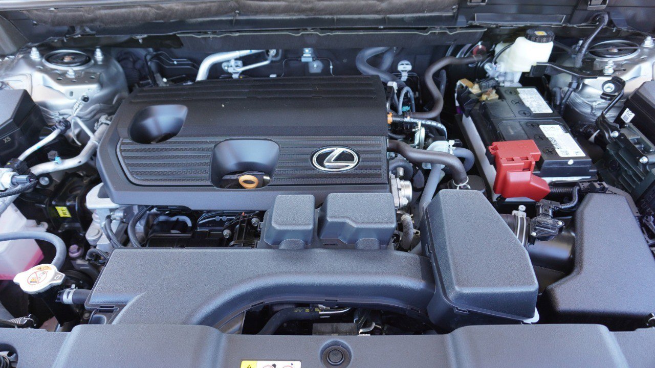 Used 2025 Lexus NX 250 FWD w/ Towing Package (2000 Lbs) image 34