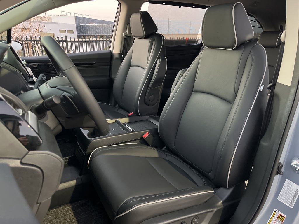 Certified 2026 Honda Odyssey Touring image 25