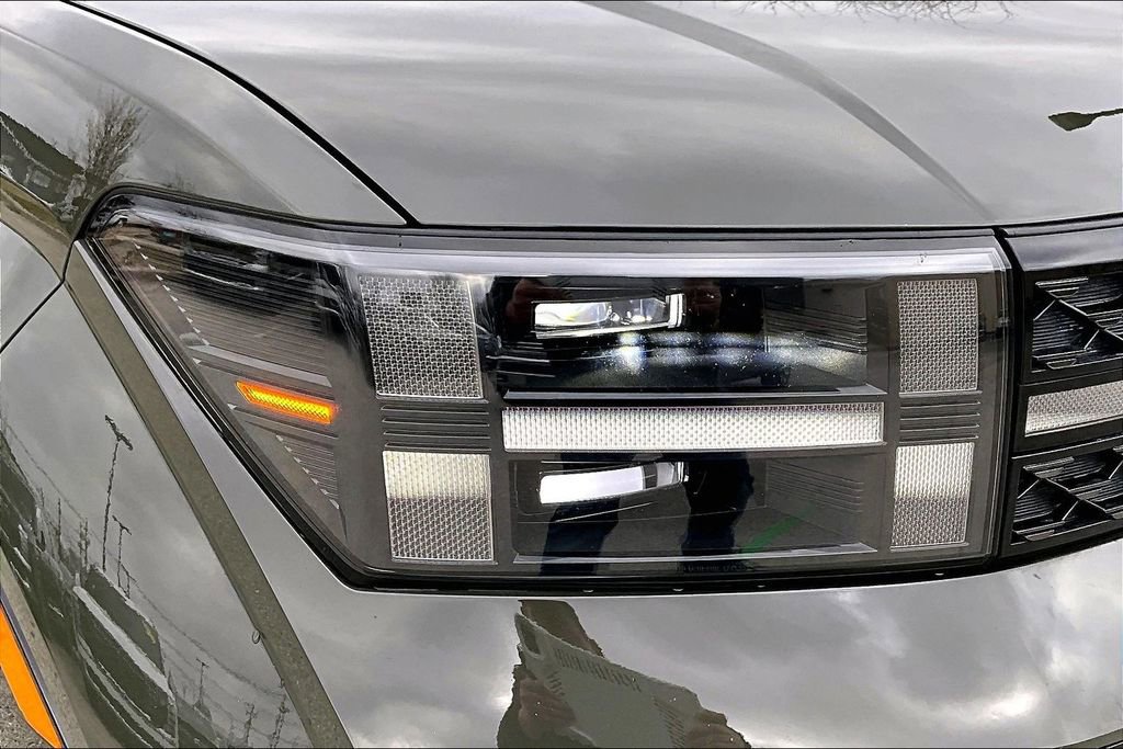 Used 2025 Hyundai Santa Fe Calligraphy image 30