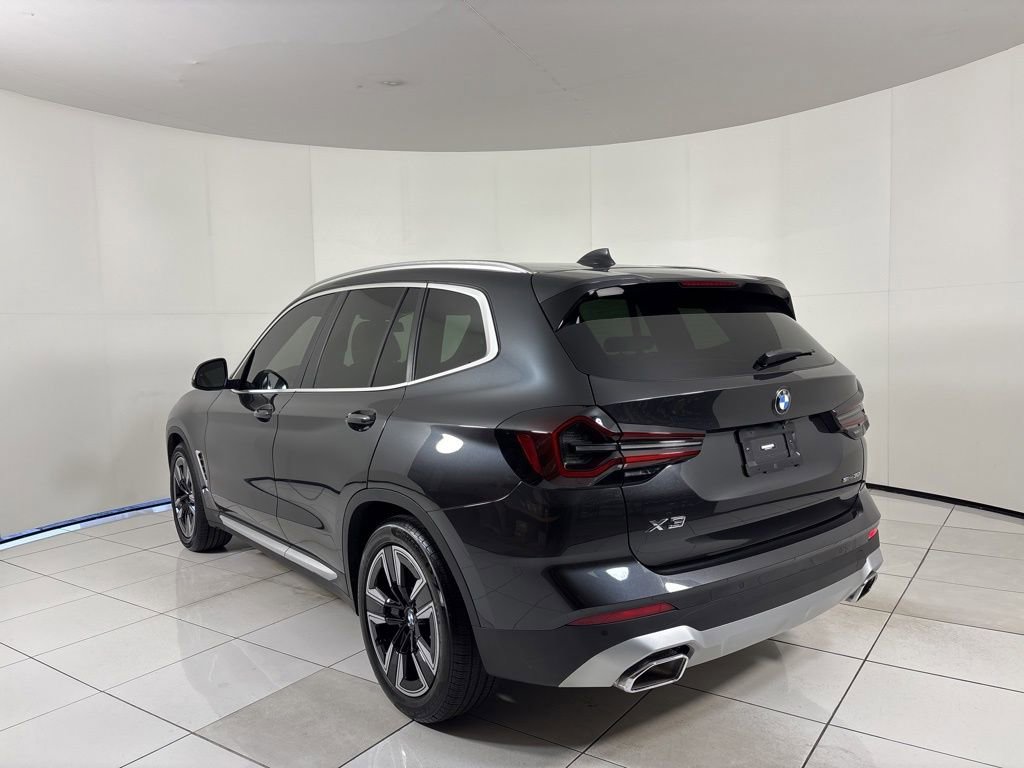 Used 2022 BMW X3 sDrive30i w/ Premium Package w/ZPA image 3