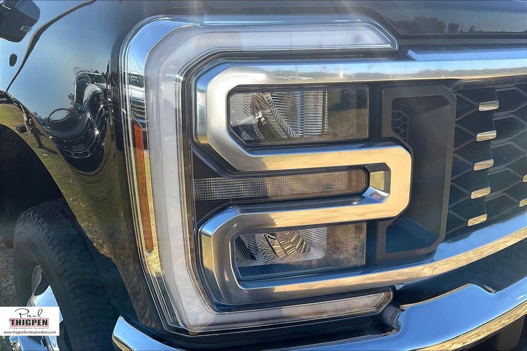 New 2025 Ford F350 Lariat w/ Lariat Ultimate Package image 15