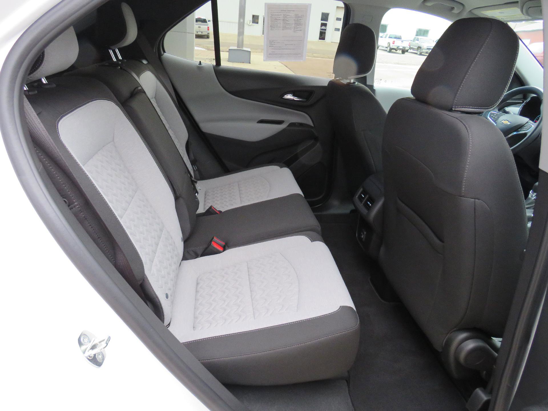 Used 2022 Chevrolet Equinox LT image 10