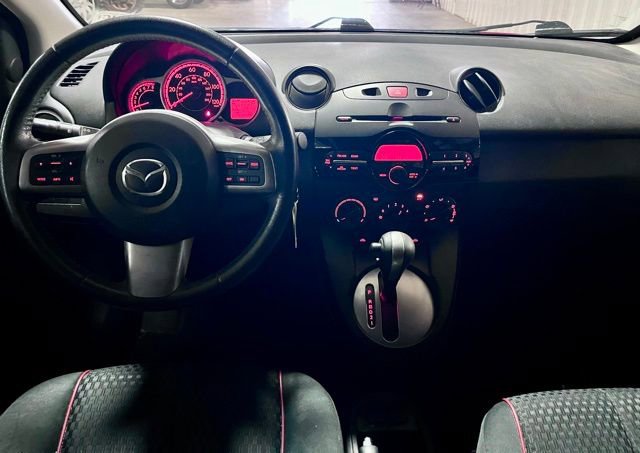 Used 2013 MAZDA MAZDA2 Touring FWD image 27