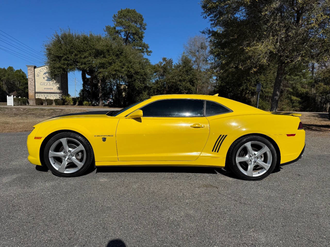 Used 2015 Chevrolet Camaro LT w/ RS Package image 3