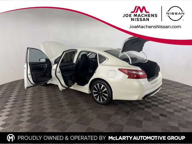 Used 2018 Nissan Altima 2.5 SV w/ 2.5 SV Technology Package image 17