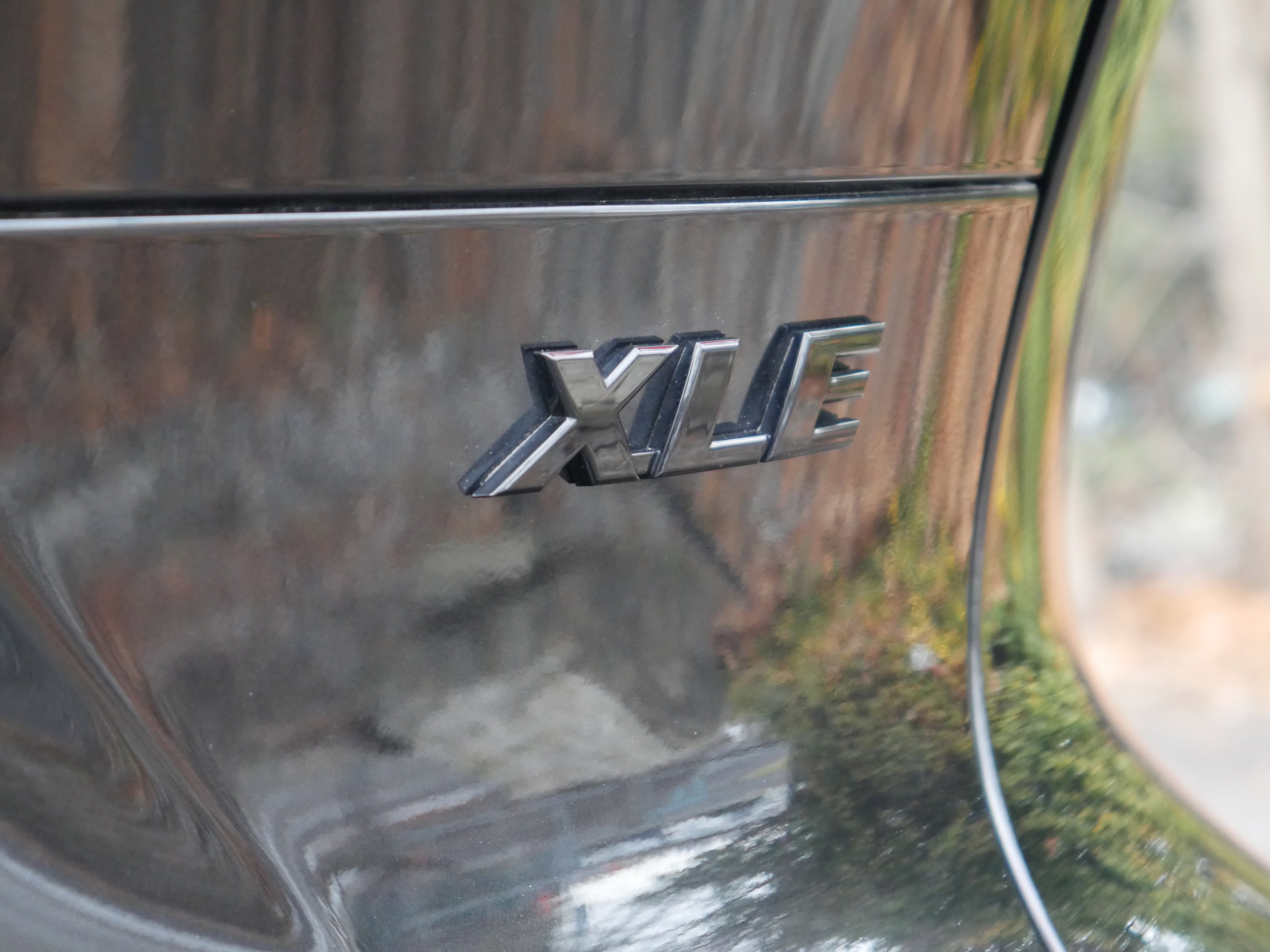 Used 2023 Toyota Venza Nightshade image 22