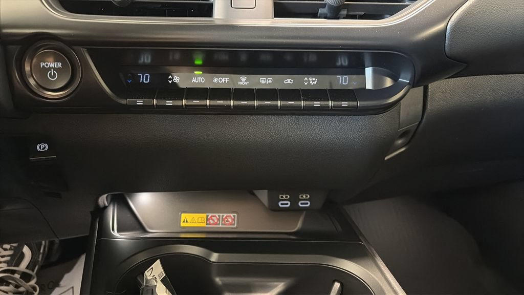 New 2026 Lexus UX 300h AWD image 25