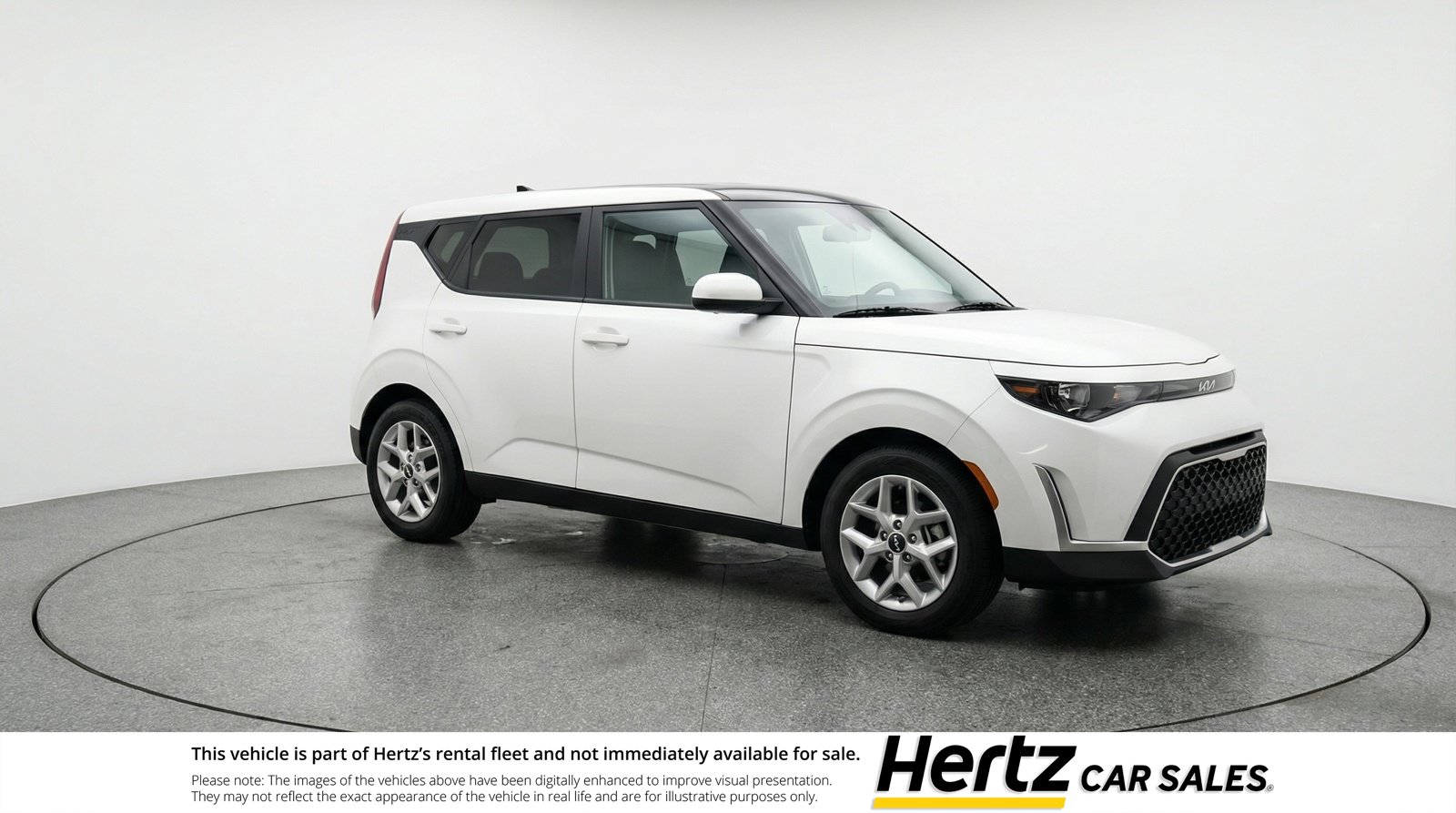 Used 2025 Kia Soul LX w/ LX Technology Package FWD image 1