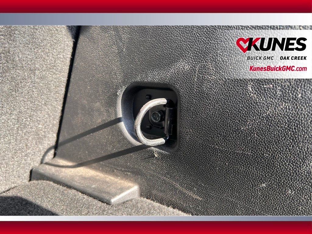 Used 2024 Buick Encore GX Sport Touring image 9