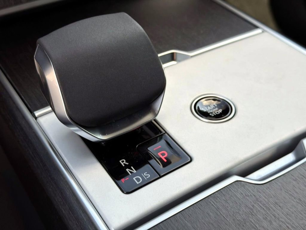 New 2026 Land Rover Range Rover SE AWD/4WD image 25