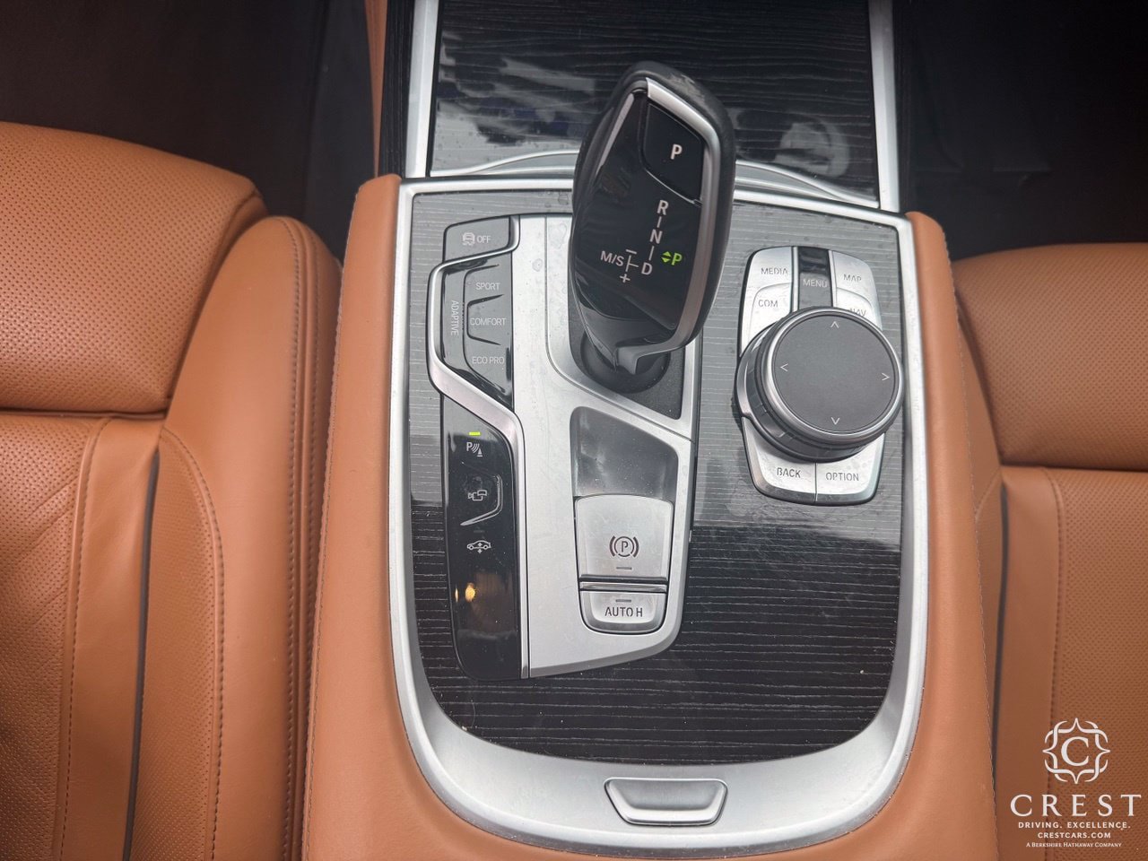 Used 2022 BMW 740i w/ M Sport Package RWD image 24