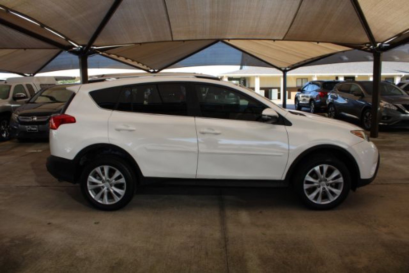 Used 2013 Toyota RAV4 Limited image 8