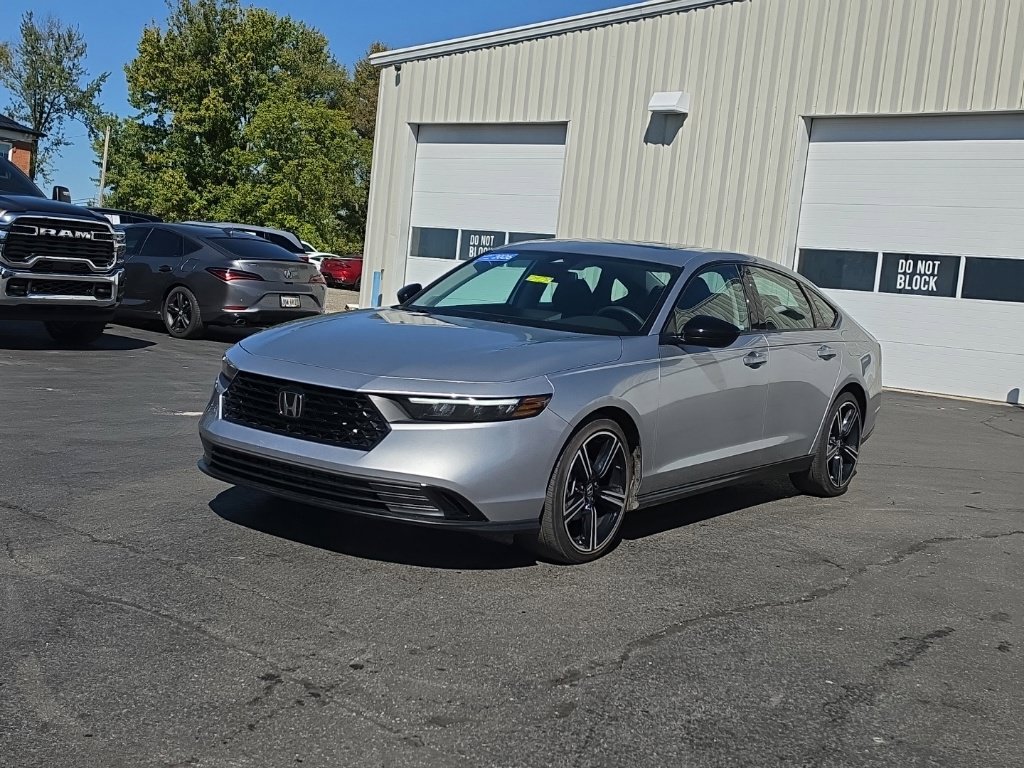 Certified 2026 Honda Accord SE image 3