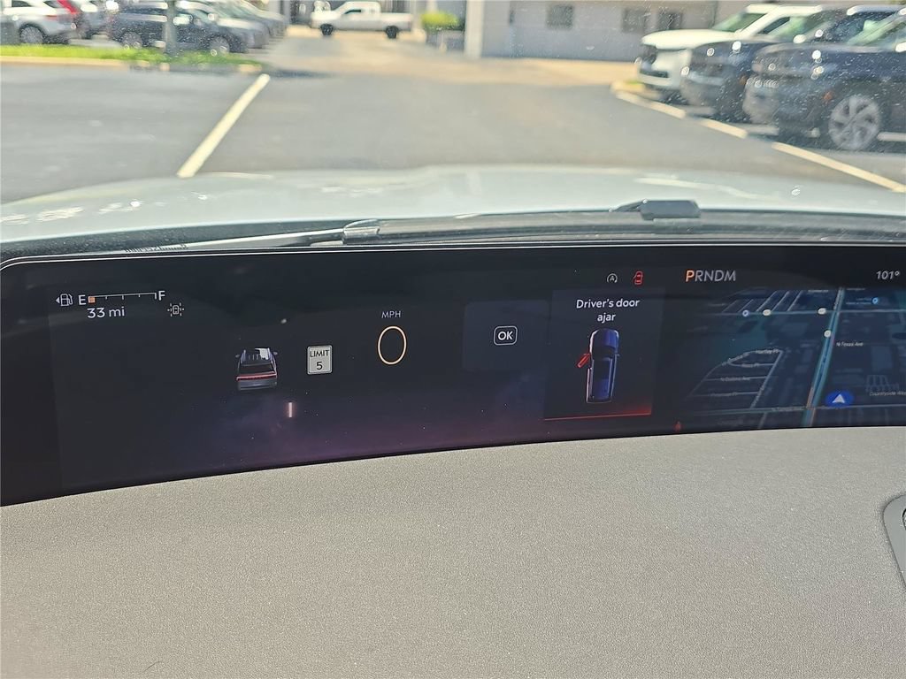New 2027 Lincoln Navigator Premiere RWD image 19