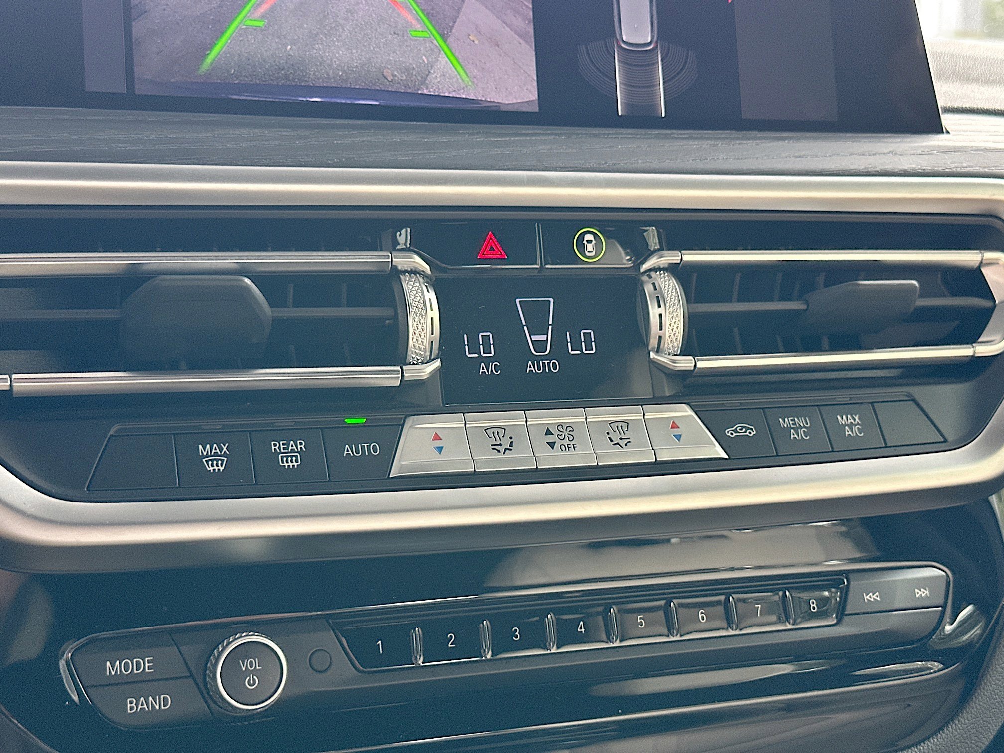 Certified 2024 BMW X3 xDrive30i w/ Convenience Package image 16