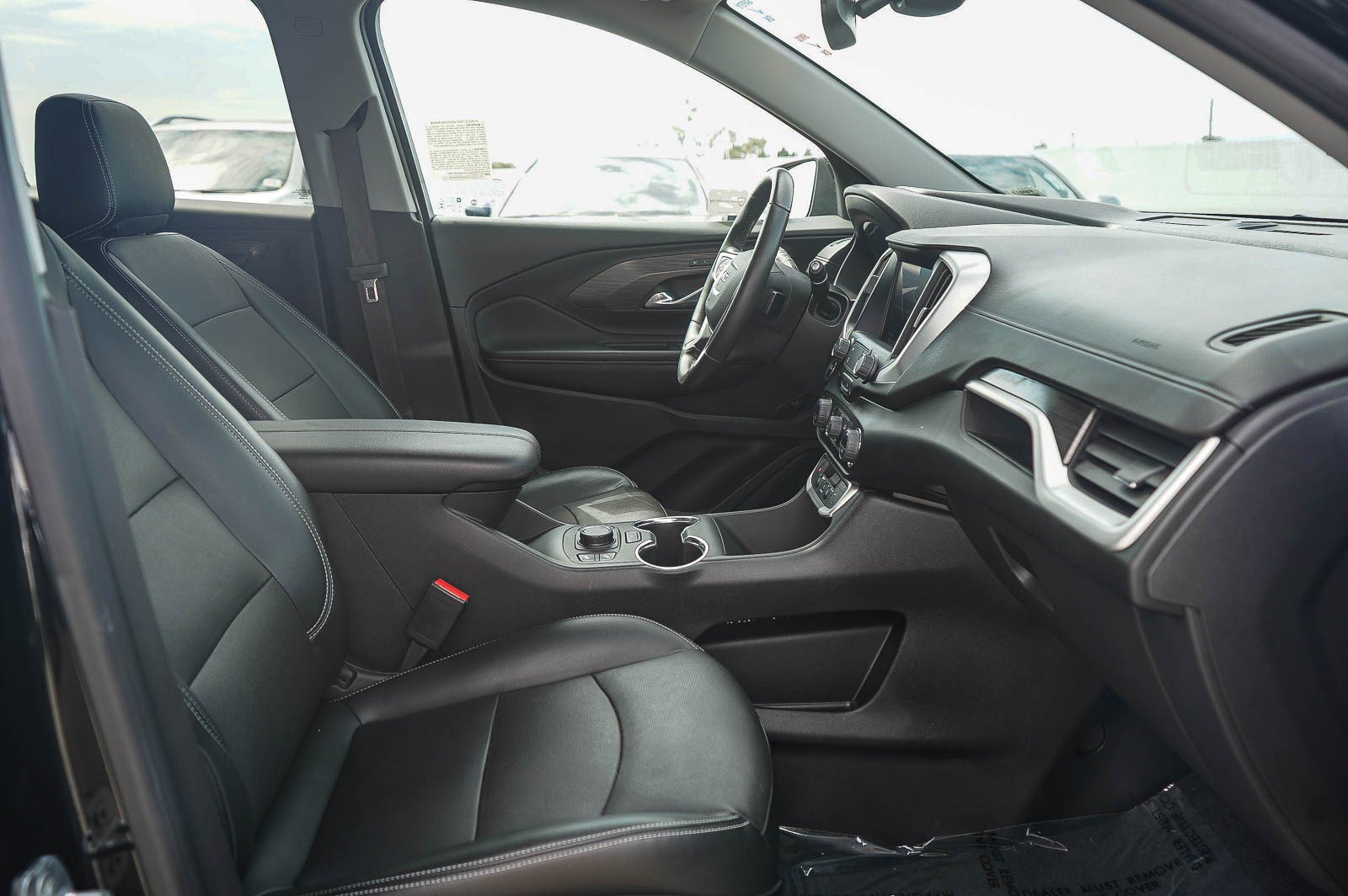 Used 2022 GMC Terrain SLT w/ Tech Package AWD/4WD image 17