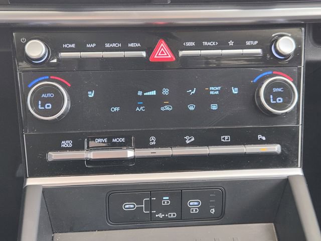 Used 2026 Hyundai Santa Fe SEL image 15