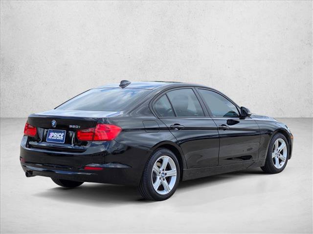 Used 2014 BMW 320i Sedan RWD image 5