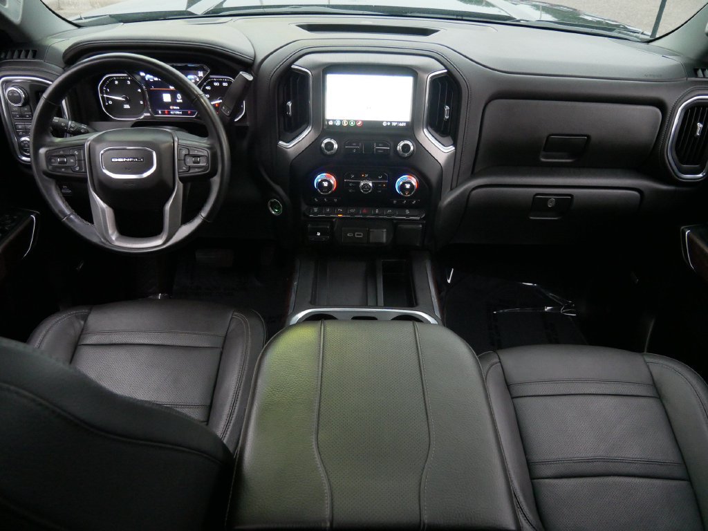 Used 2023 GMC Sierra 3500 Denali AWD/4WD image 12