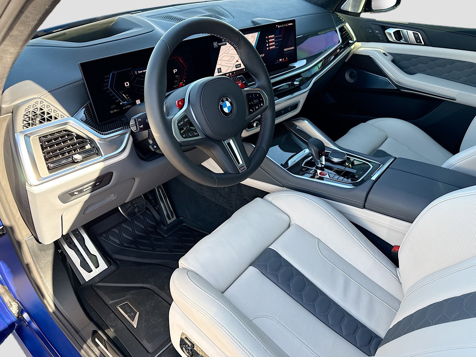 Used 2026 BMW X5 M Competition w/ Executive Package image 27