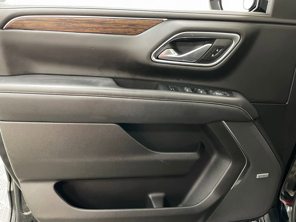 Certified 2021 Chevrolet Tahoe Premier w/ Premium Package 2 AWD/4WD image 33