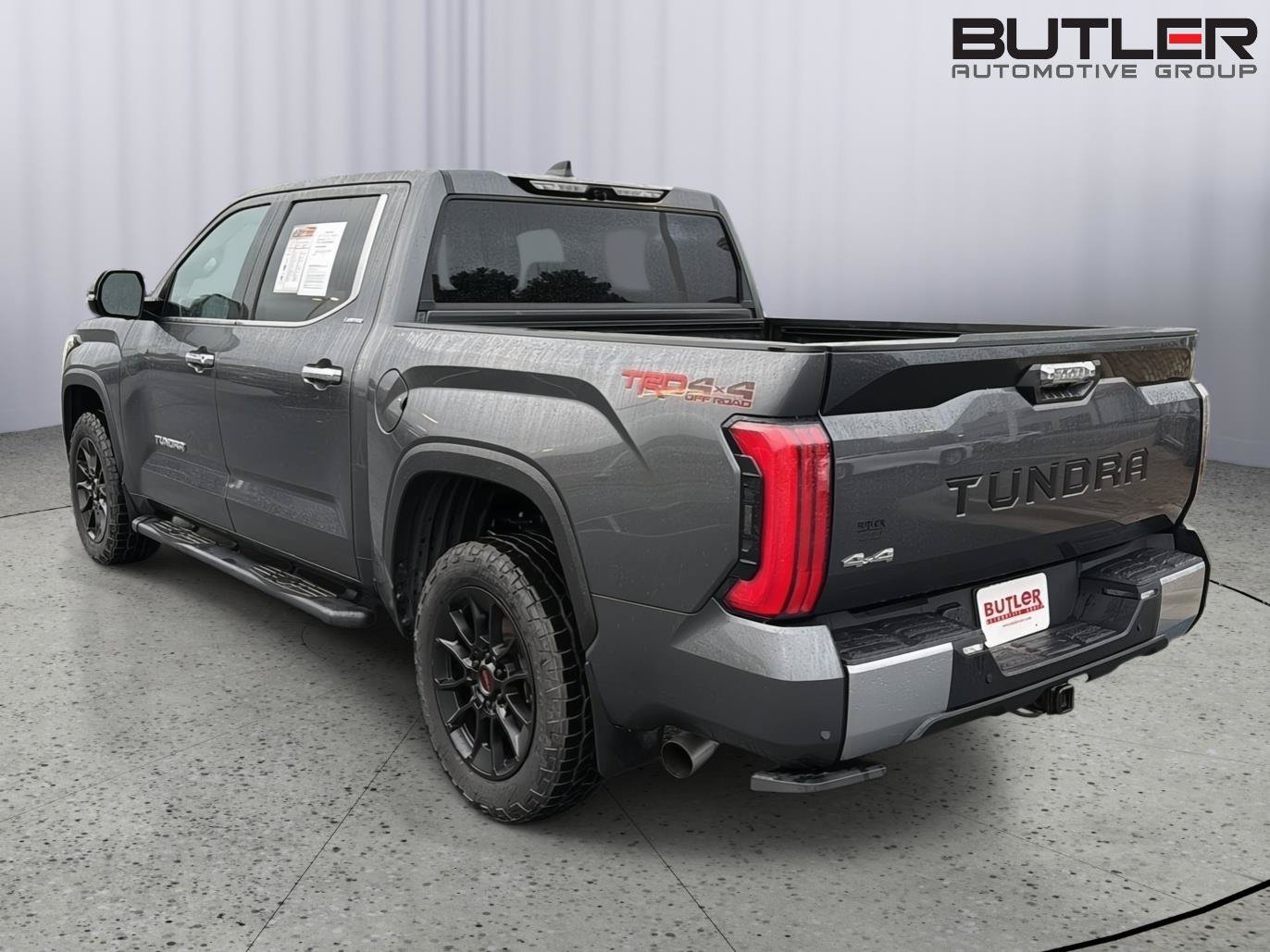 Used 2023 Toyota Tundra Limited w/ TRD Off-Road Package AWD/4WD image 4