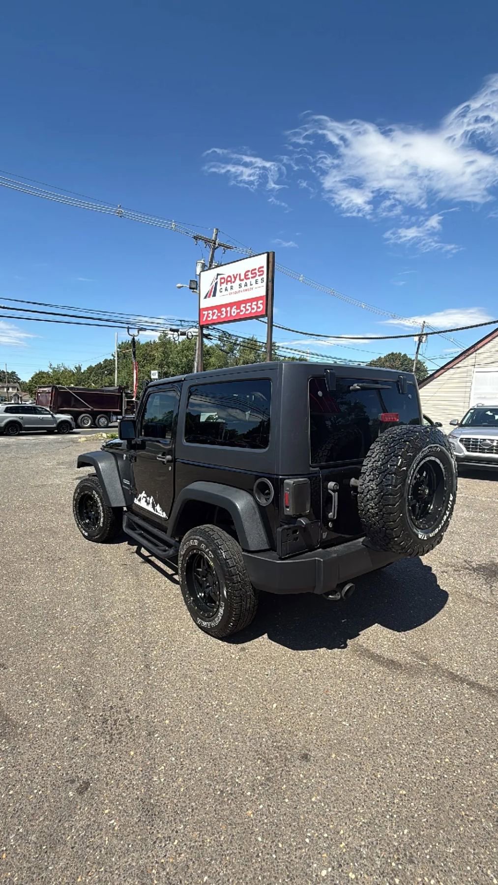 Used 2016 Jeep Wrangler Sport image 7