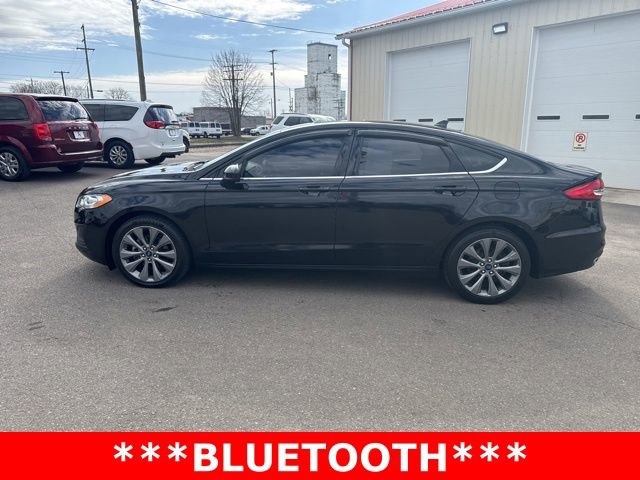 Used 2020 Ford Fusion SE image 6