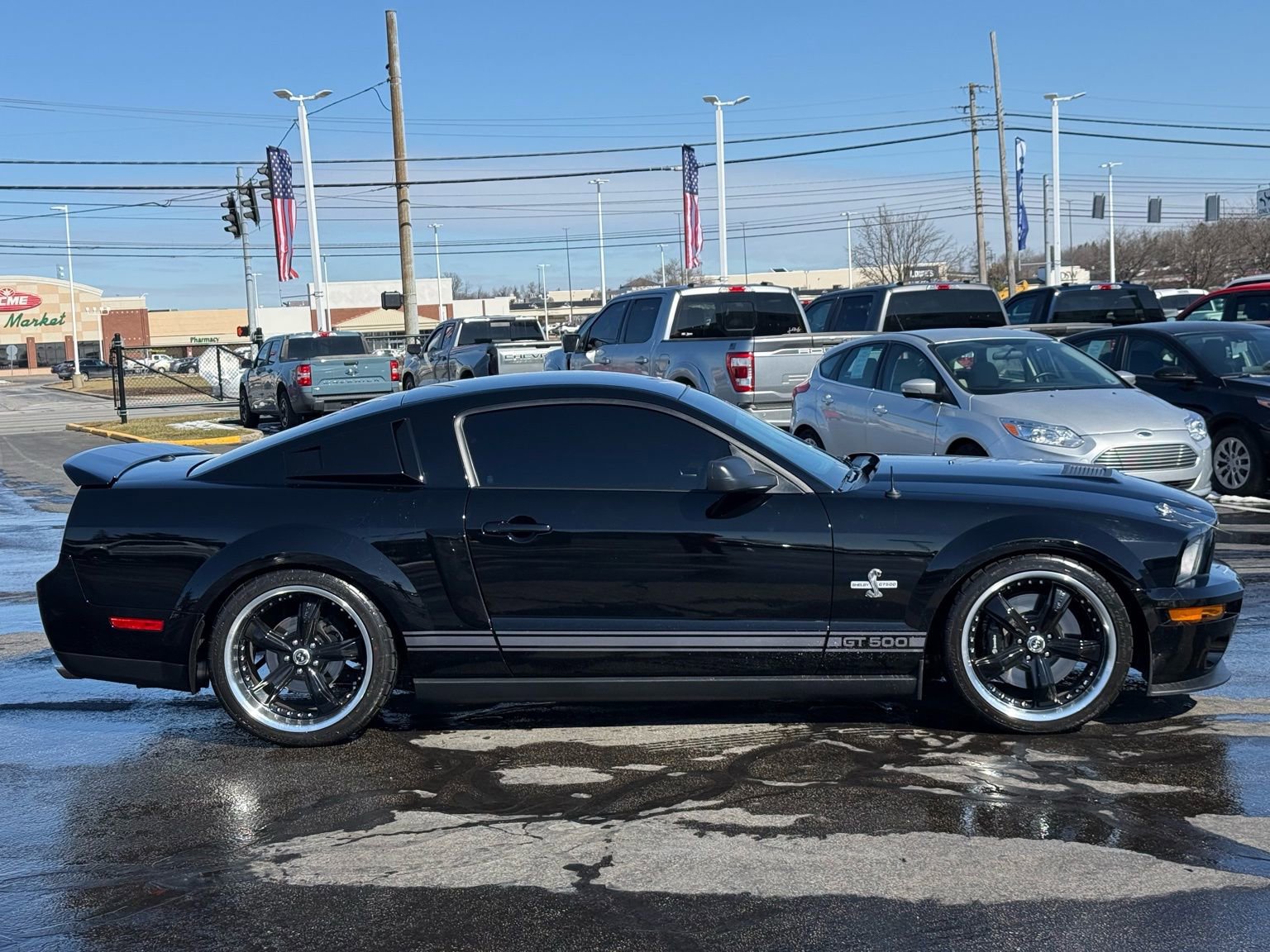 Used 2007 Ford Mustang Shelby GT500 image 2