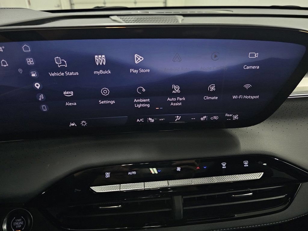 Used 2025 Buick Enclave Avenir w/ Super Cruise Package AWD/4WD image 17