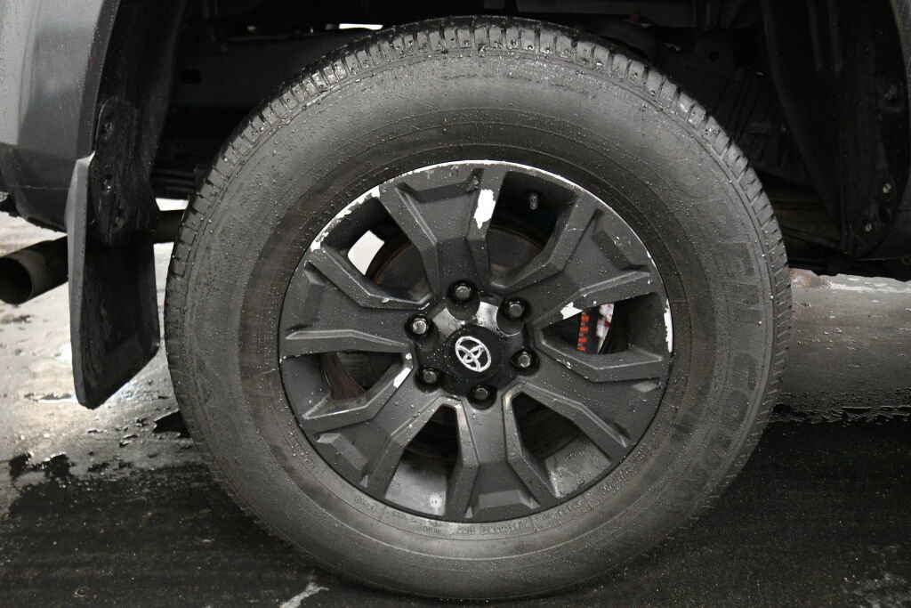 Certified 2023 Toyota Tacoma TRD Sport image 29