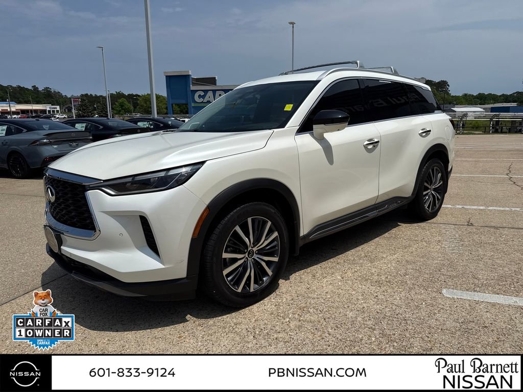 Used 2023 INFINITI QX60 Sensory w/ Vision Package AWD/4WD image 14