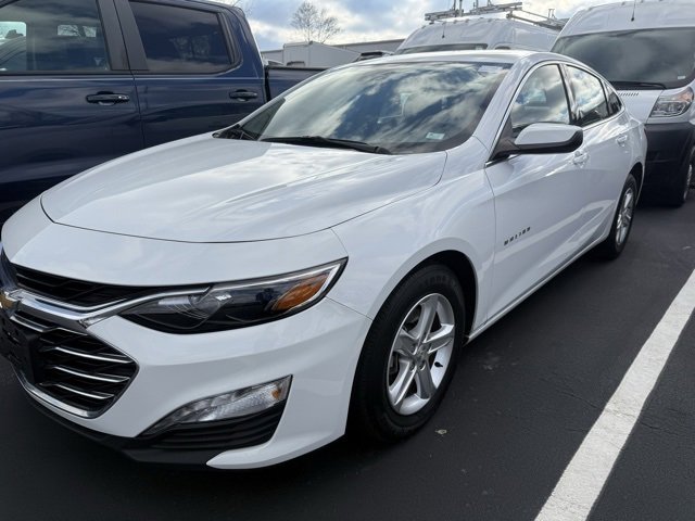 Used 2024 Chevrolet Malibu LT