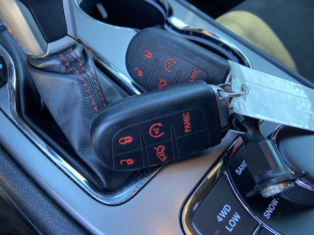 Used 2020 Jeep Grand Cherokee Trailhawk AWD/4WD image 46