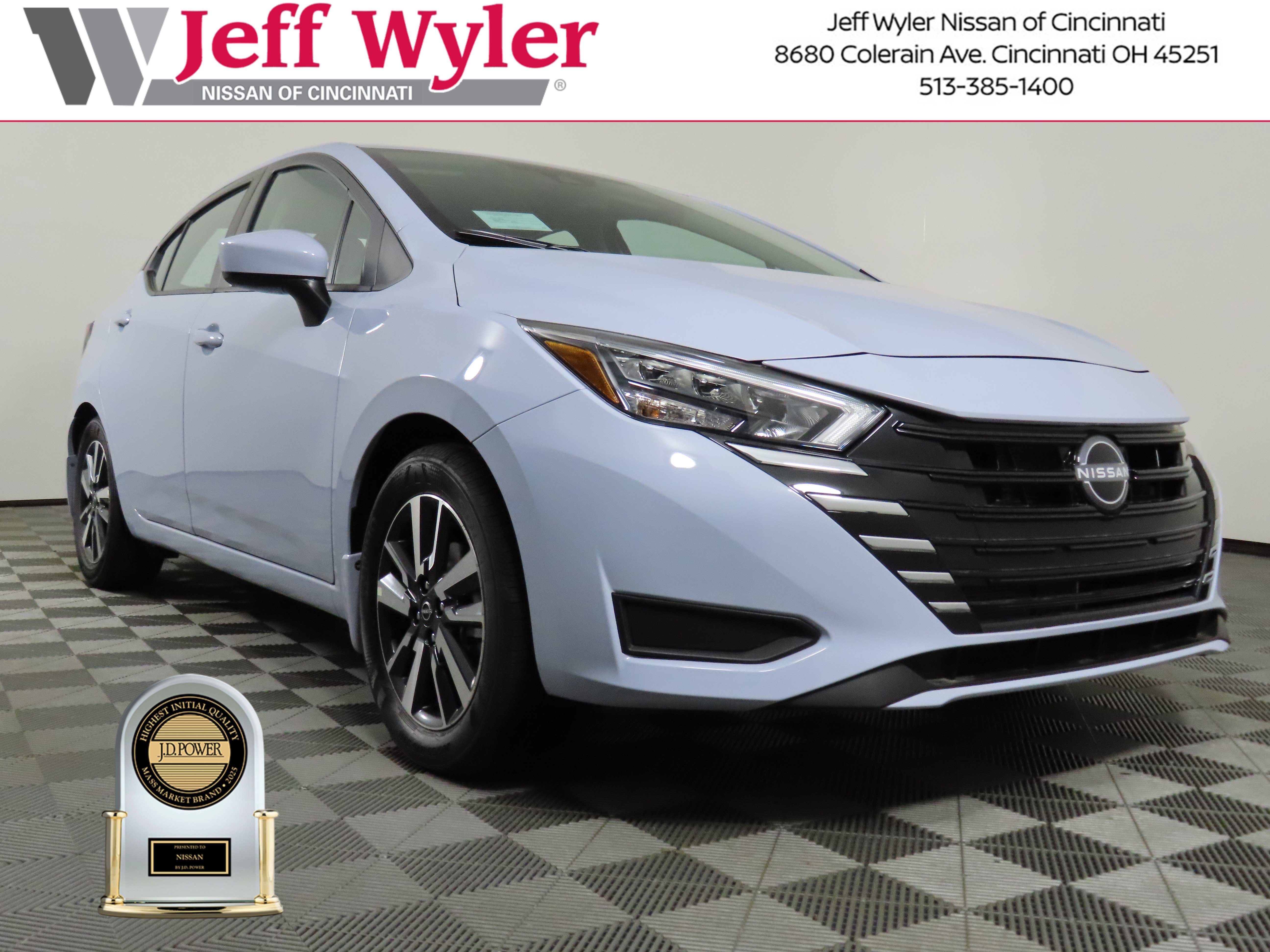 New 2025 Nissan Versa SV w/ Electronics Package FWD image 1