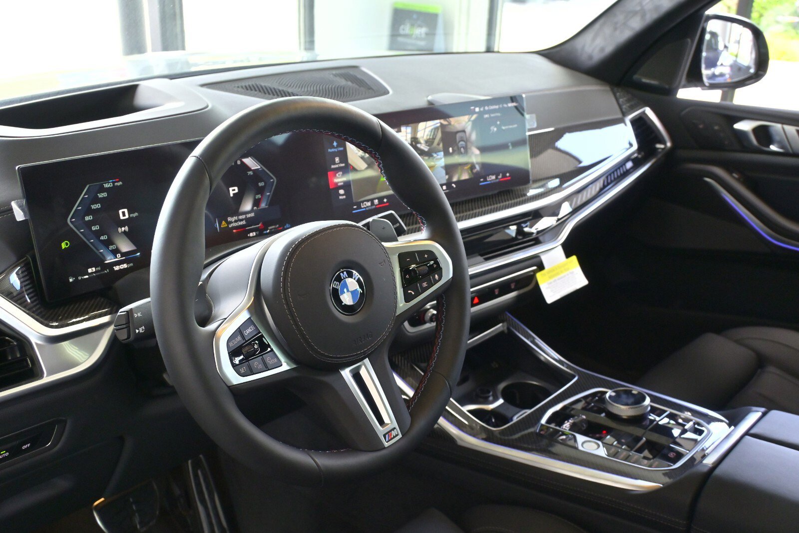 New 2025 BMW X7 M60i w/ Executive Package image 18